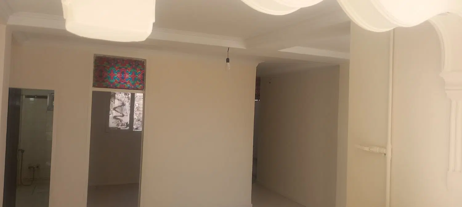 ۴۵متر آپارتمان طبقه  ۴ با آسانسور  بدون پارکینگ