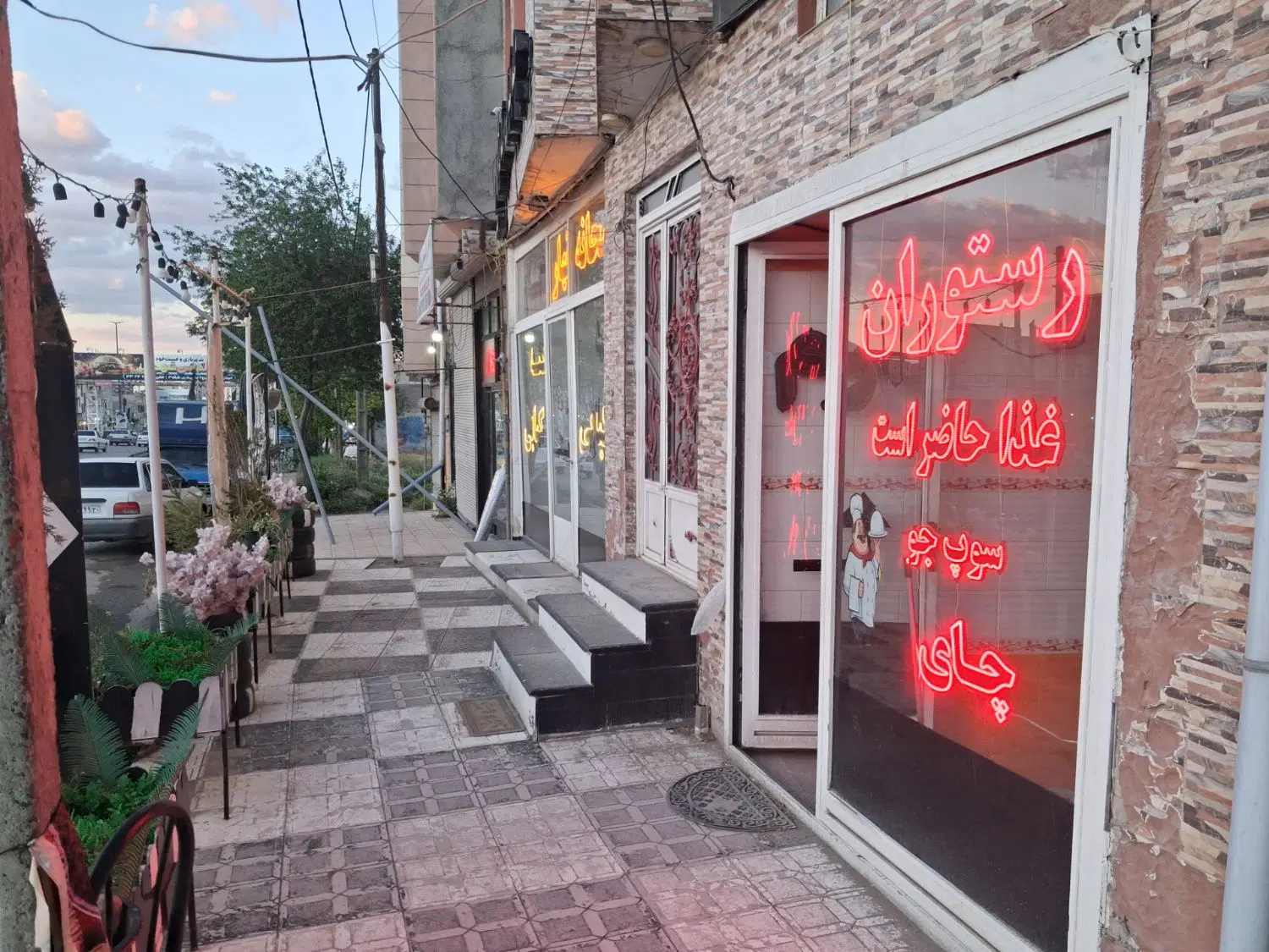 اجاره رستوران در شام اسبی