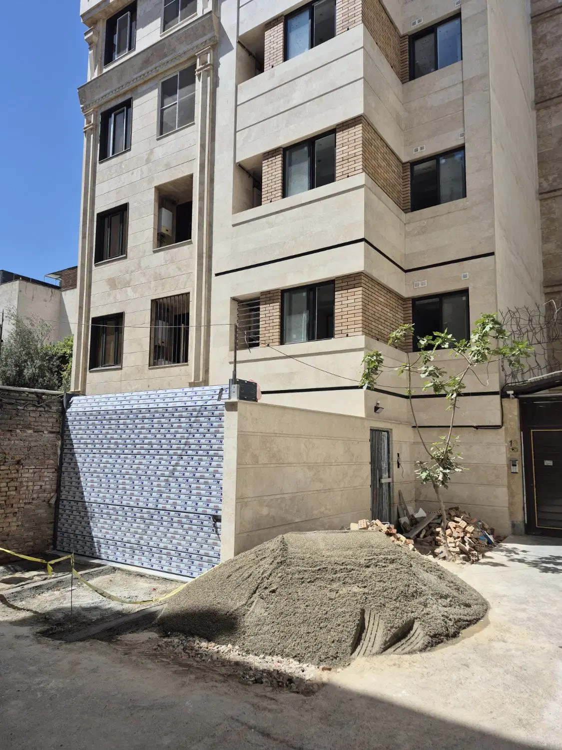 تک واحدی دنج