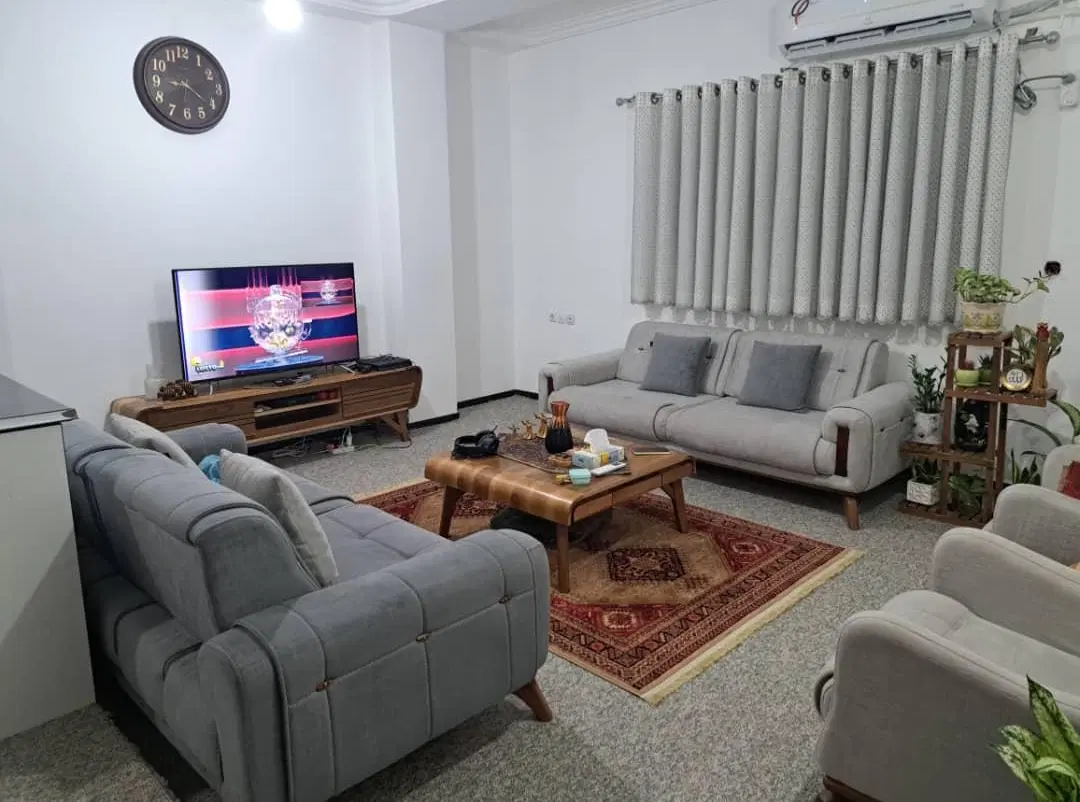 واحد ۱۰۰ متری فرهنگیان