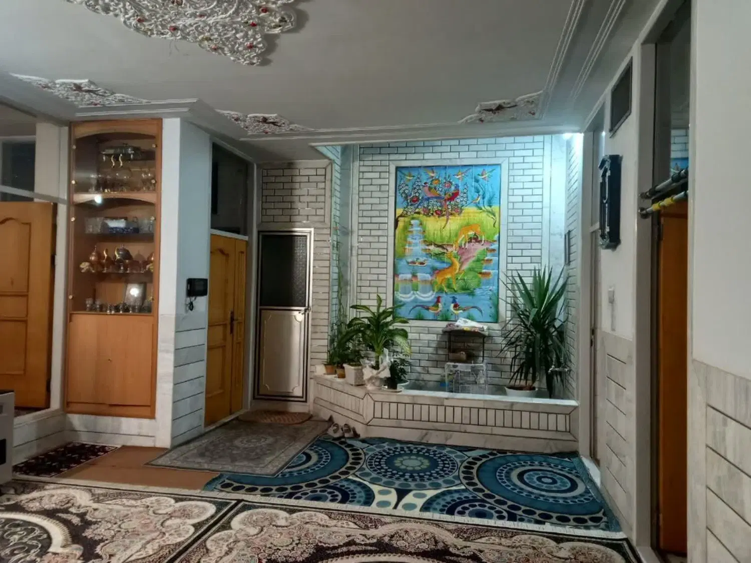 خانه دو طبقه راه جدا