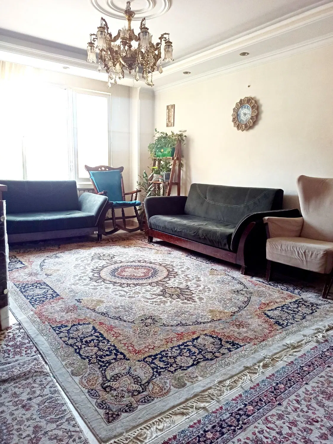 فایل کاسبی 58متر طبقه2بلوار خیری روبه آفتاب