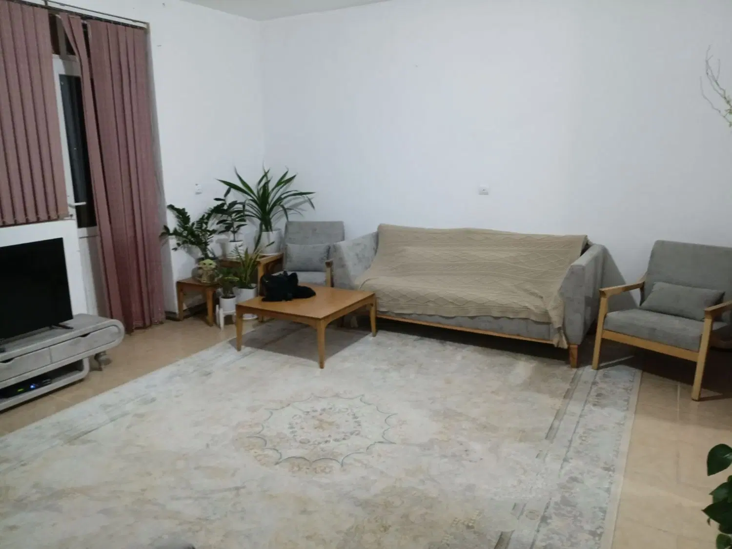 فروش یک واحد آپارتمانی  غدیر