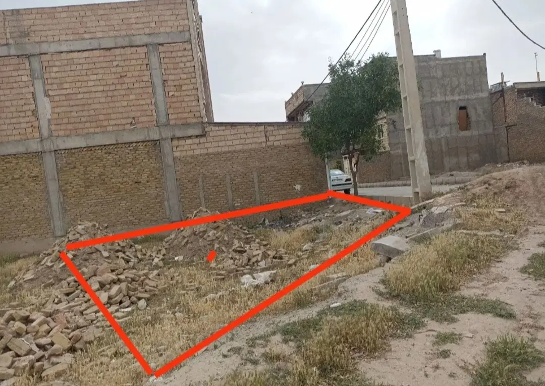 زمین دو نبش به متراژ ۱۳۲ متر سپهر ۶ نبش توحید ۴