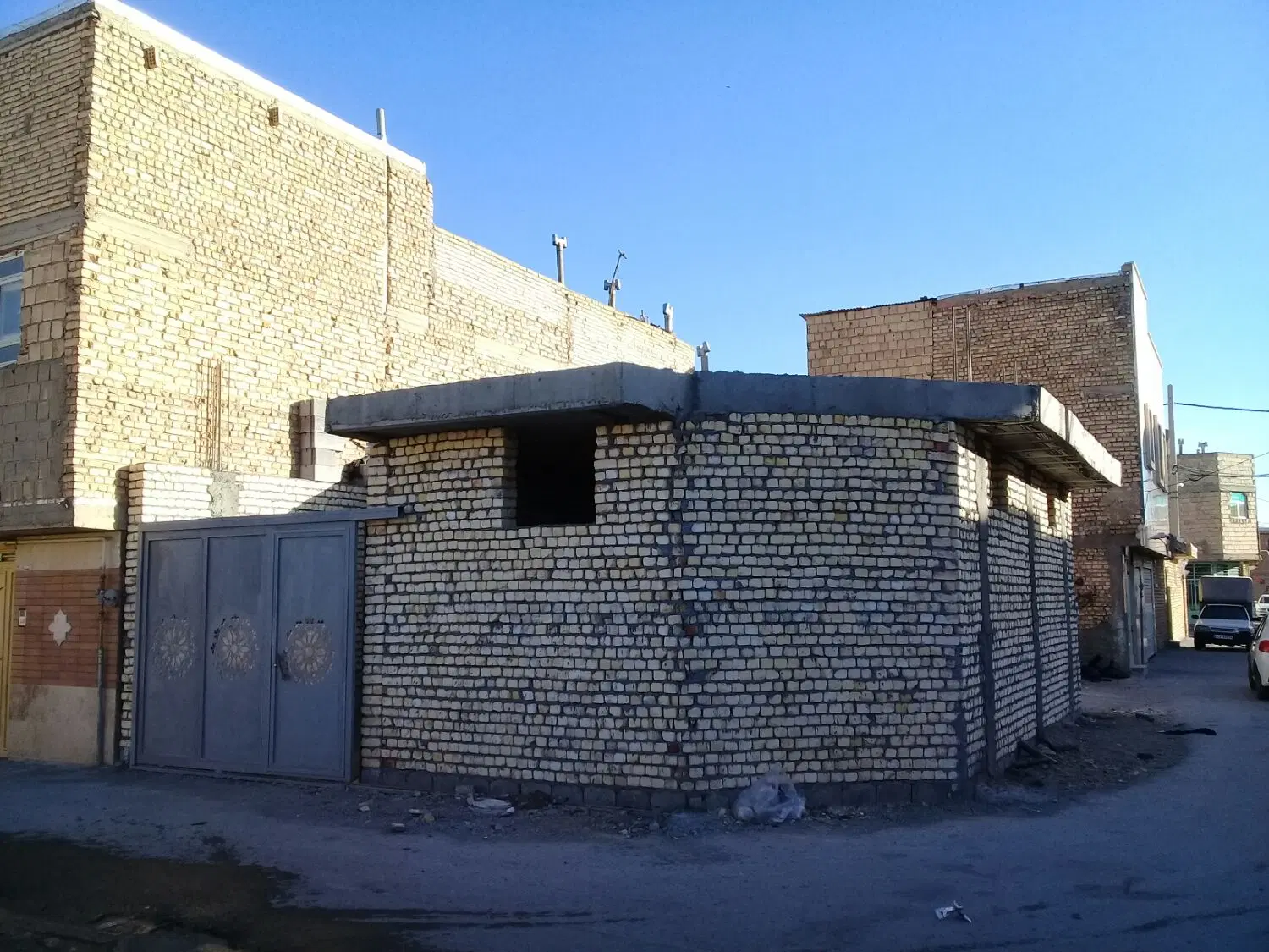 سفتکاری دونبش دوخواب ۸۰متری امیرآباد