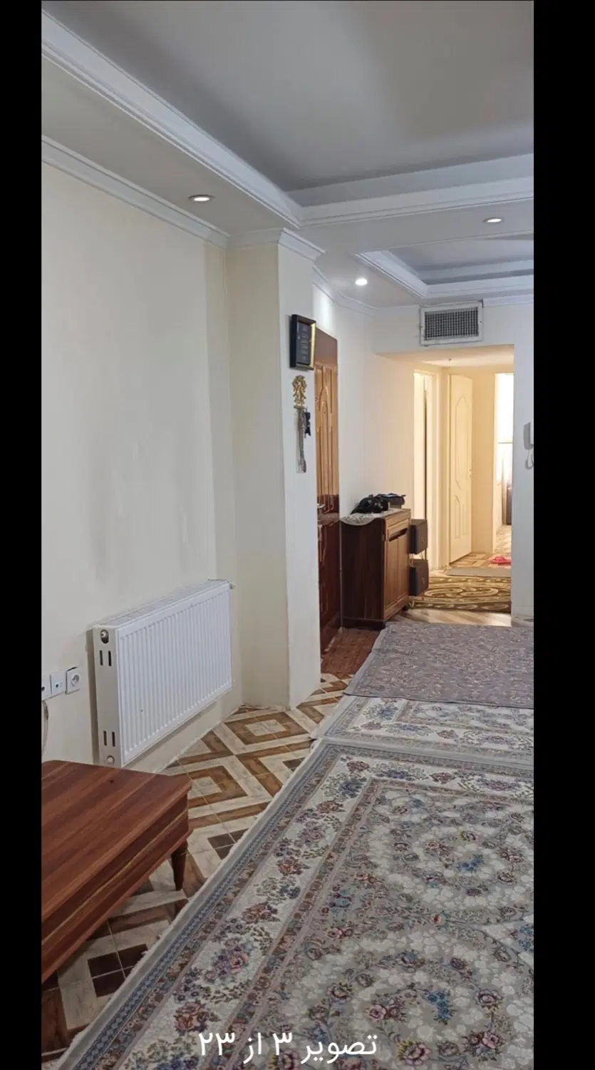 ۸۱ متر آپارتمان  کوچه پارسیان