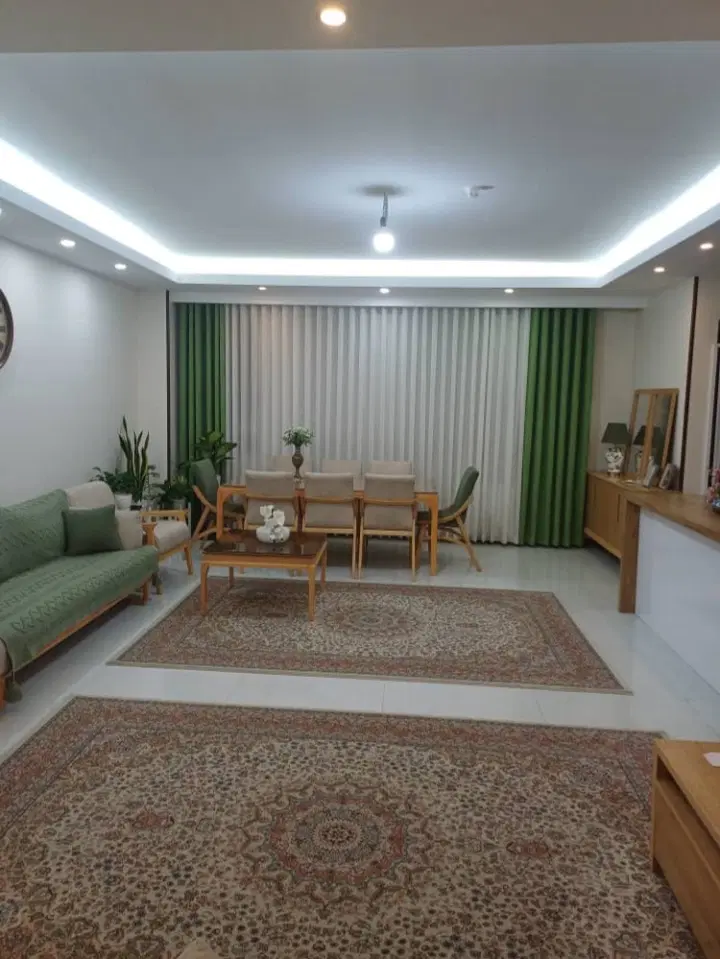 فروش آپارتمان_۱۰۰ متری_شاخه اصلی_رو به نما_