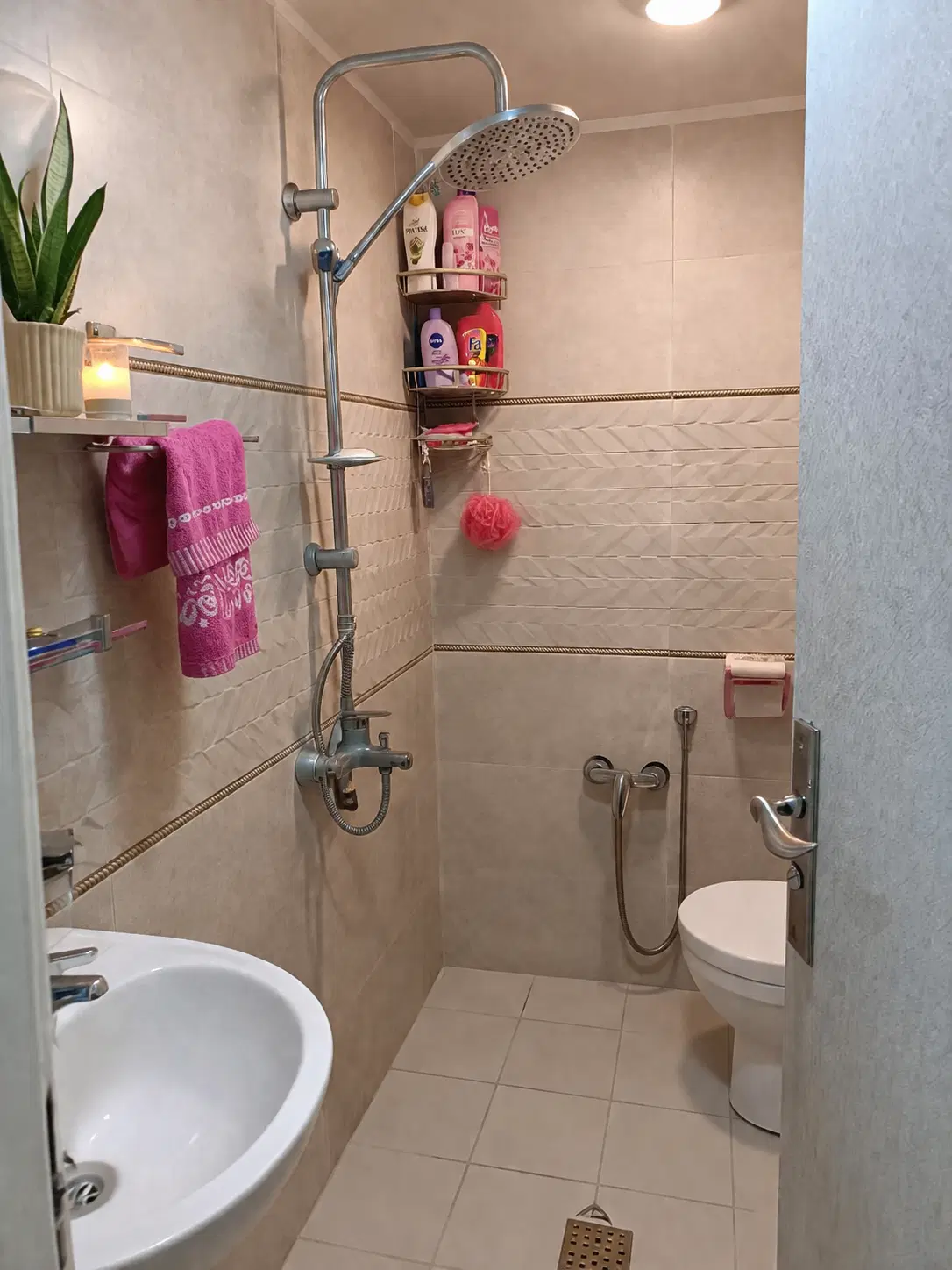 فروش آپارتمان ۷۰ متری خوش‌نقشه و نورگیر