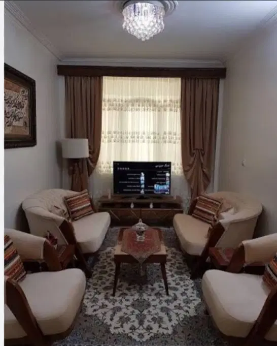 خانه ۱۰۰ متری دوخواب مستقل درسلطان ابادتخلیه فوری