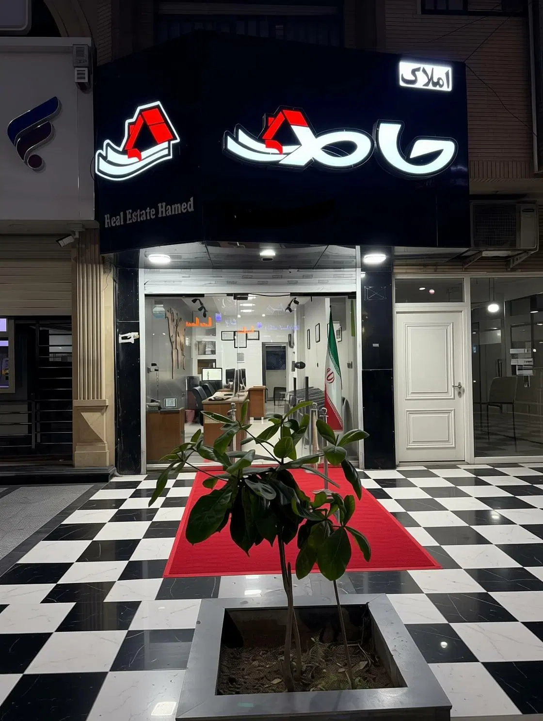 واحد ۲ خوابه ۱۱۴ متری تمیز