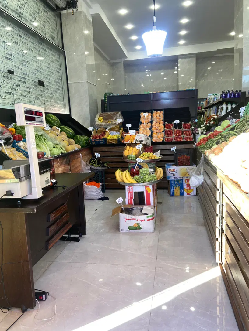 واگذاری غرفه میوه فروشی در افق کوروش