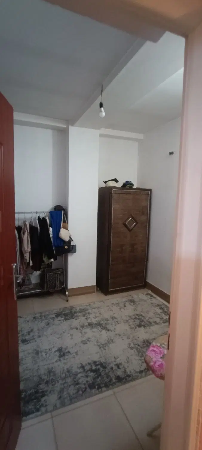 اپارتمان   دوخواب  شهرک گلها سند تک برگ