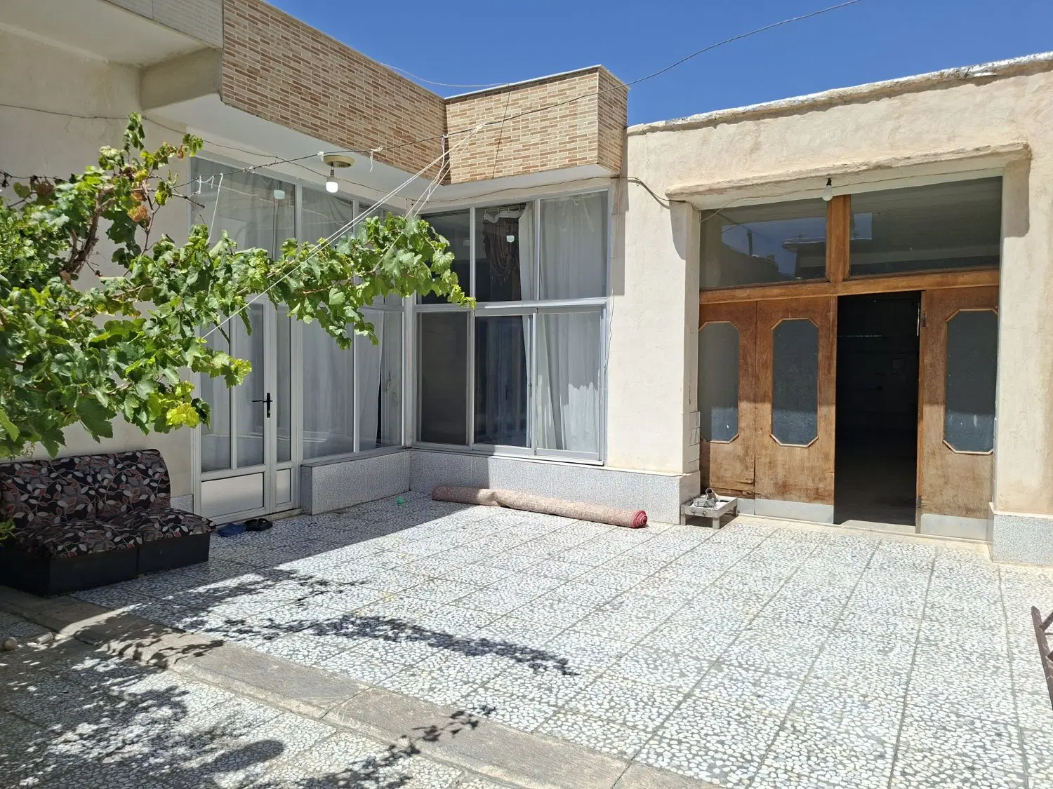 فروش خانه ویلایی دو واحدی