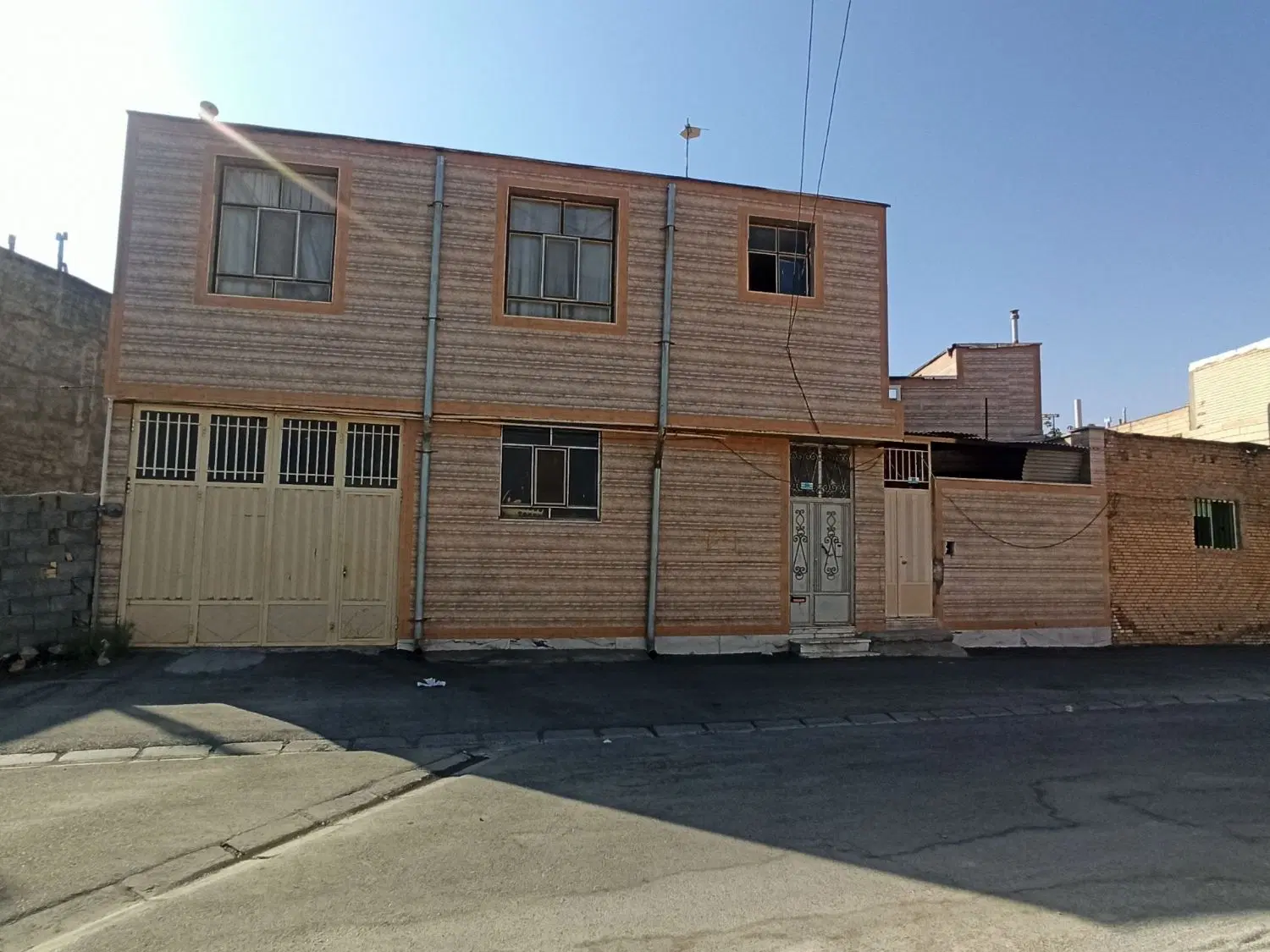 فروش خانه در بلوار آزادی