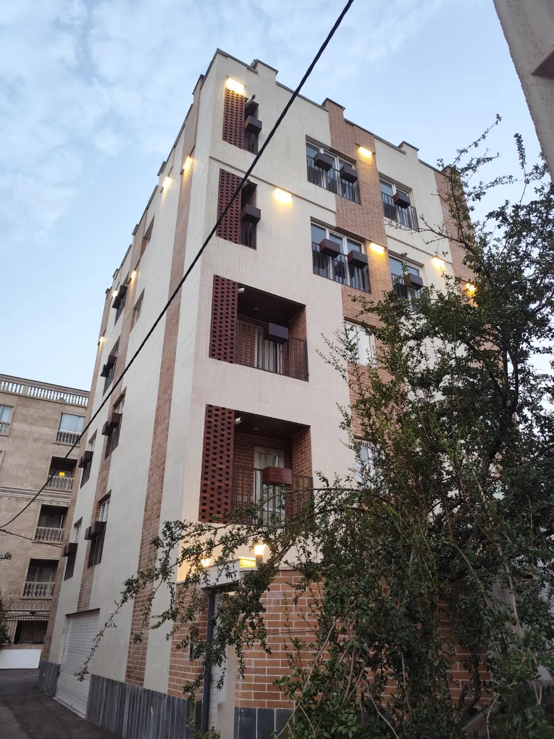 فروش آپارتمان 168 متری_تک واحدی_لوکس