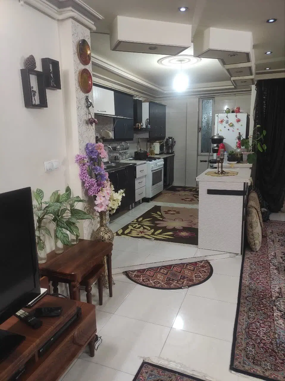 اجاره آپارتمان بر خیابان داور