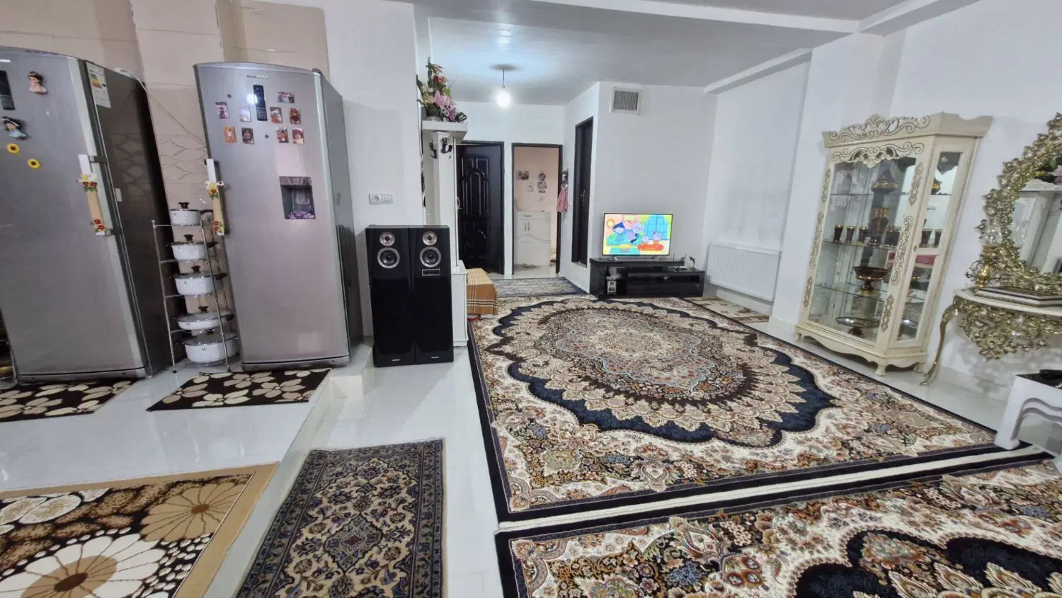 آپارتمان طبقه دوم
