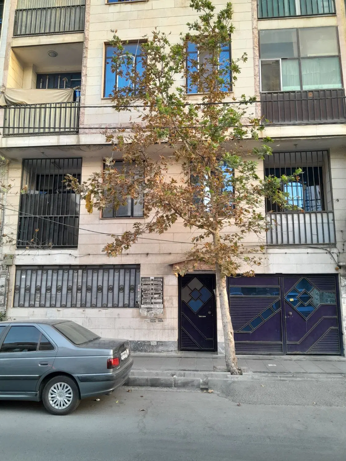 اندیشه فاز یک۷۰ متر دهم غربی قبل تقاطع