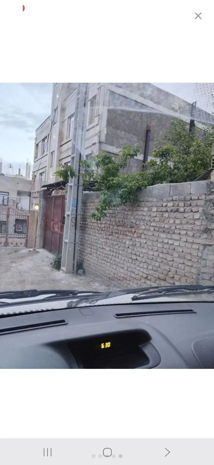 خونه ویلایی حیاط دار سند ۶ دانگ