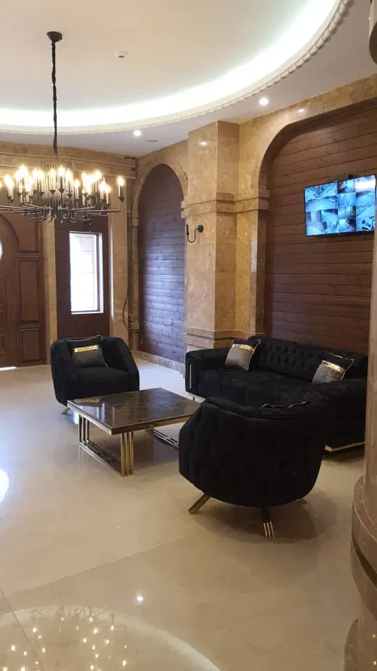 ۲۰۵ متر شهرک بنفشه