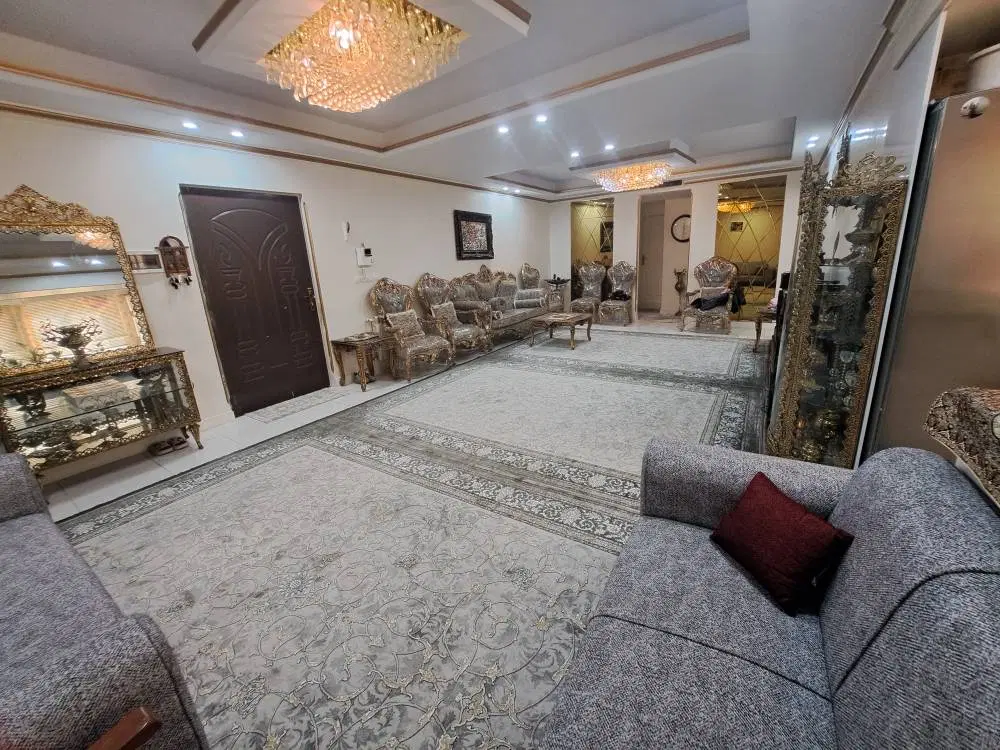 فروش واحد 96 متری .خوش نقشه.