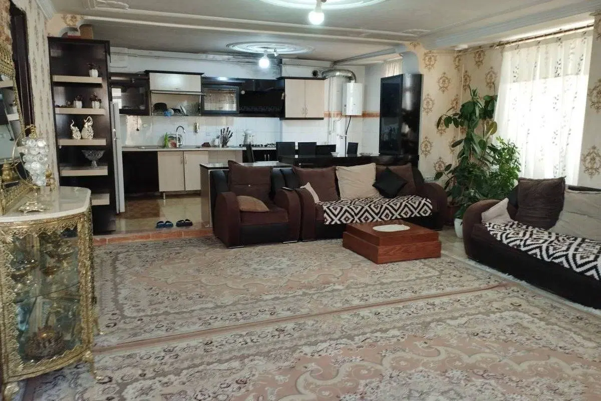 نیازمنده همخانه