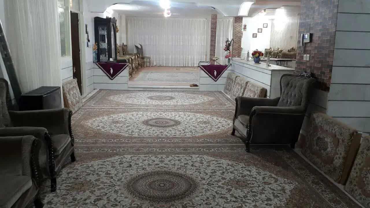 اجازه خونه ویلایی بزرگ