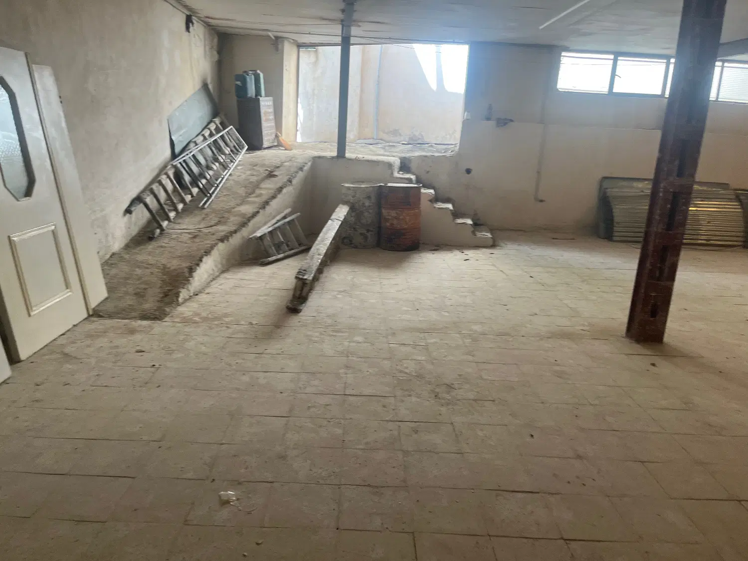 اجاره مکان ۱۴۰ متری مناسب برای کارگاه یا انبار