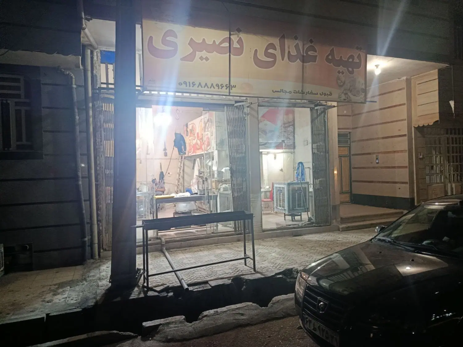 مغازه بزرگمهر  ۵۰متر