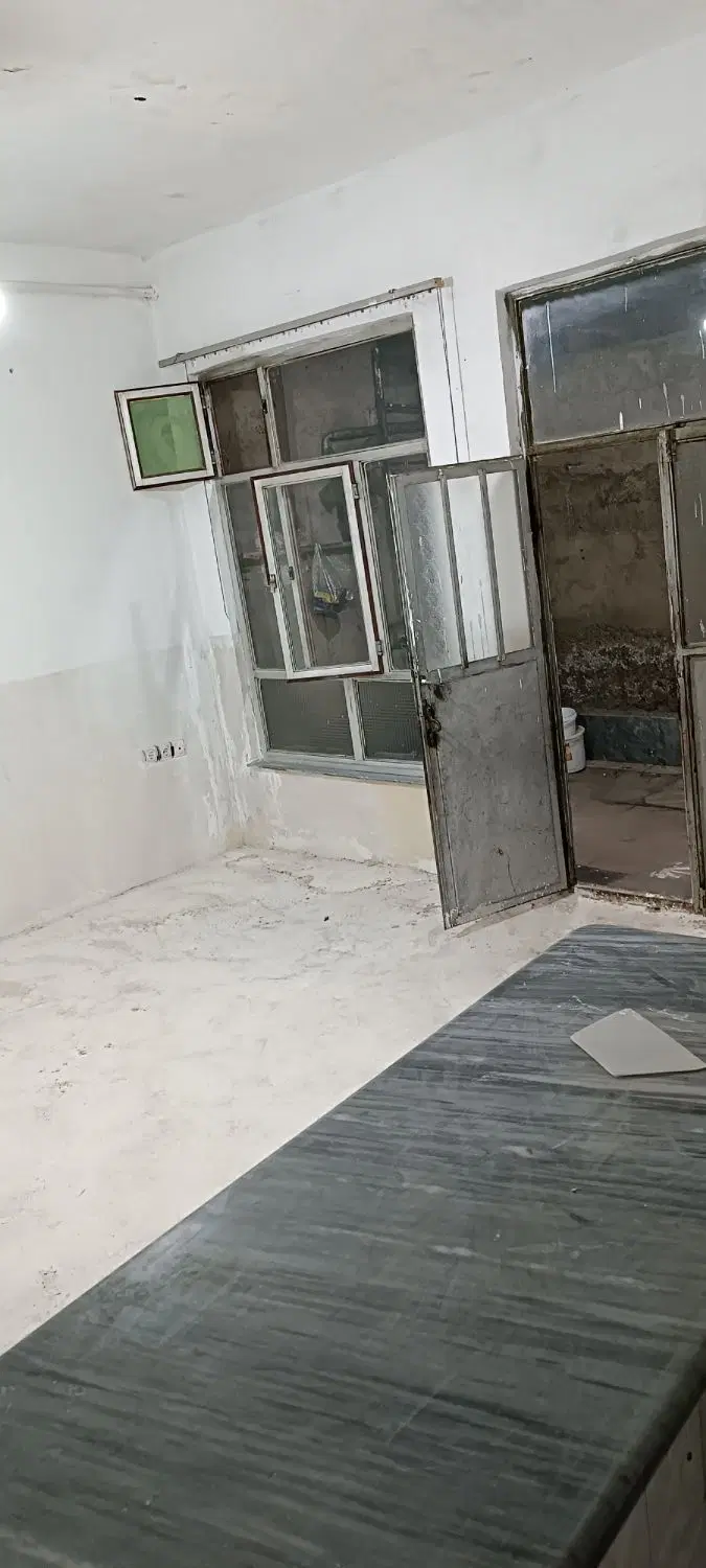 خانه حیاط ۵۵ متر عباسی