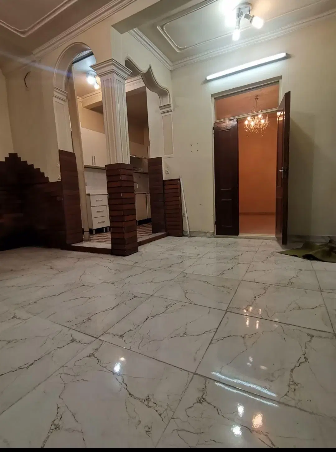 فروش حیاط در حاج جاشم عباسی