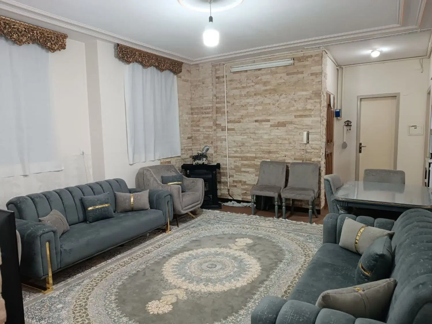 اجاره واحد دوخوابه خیابان اندیشه