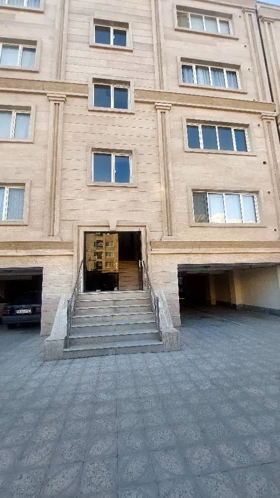 نیاز به سازنده جهت مشارکت تجاری اداری