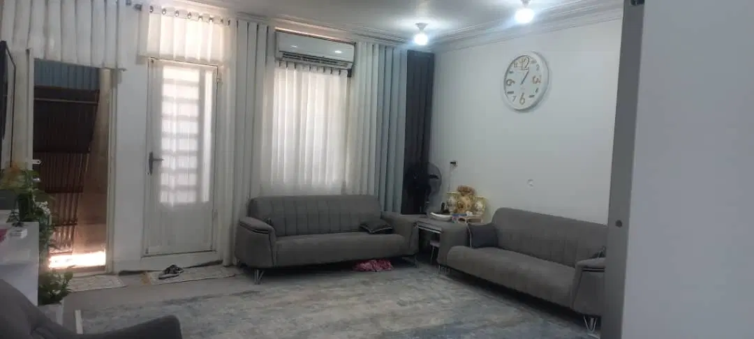 فروش ملک طبقه بالا پارک موتور