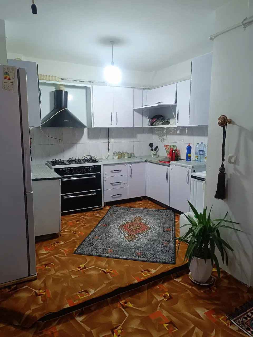فروش مسکن مهر طبقه یک شاکری دو واحدی
