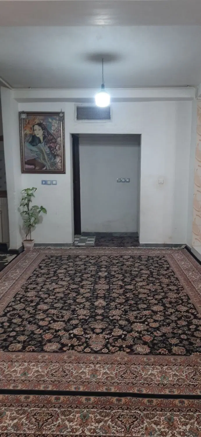 آپارتمان 2خوابه بر بلوار امام رضا
