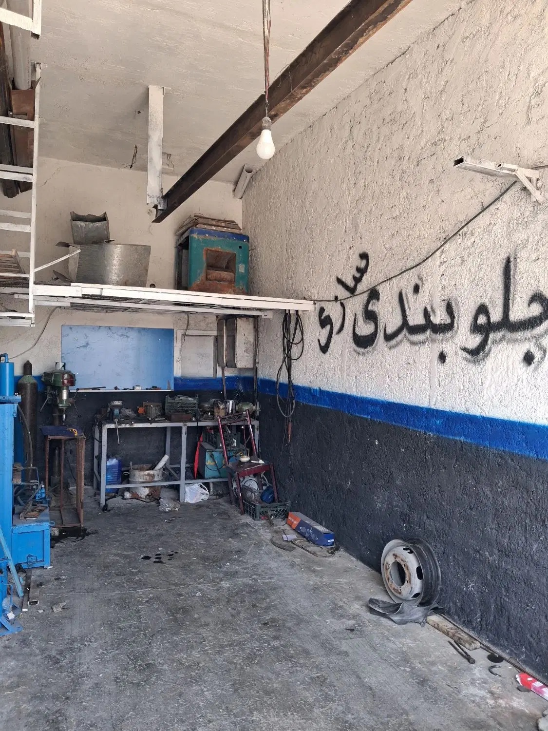 اجاره مغازه جلوبندی و جوشکاری با تجهیزات کامل