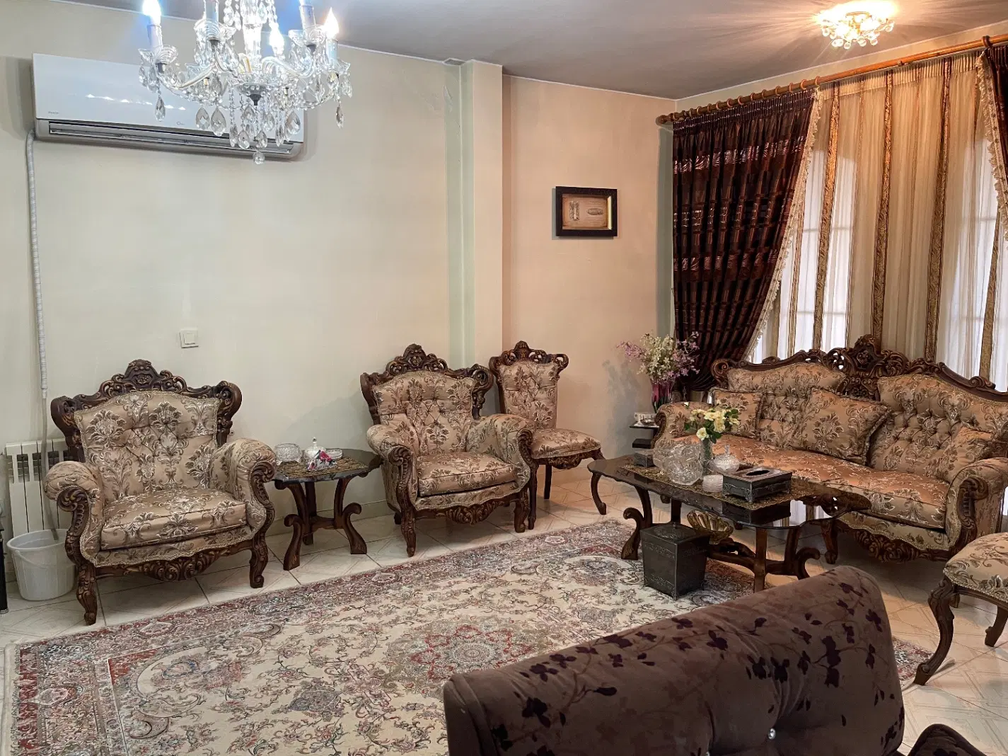 ۸۷ متری منیریه