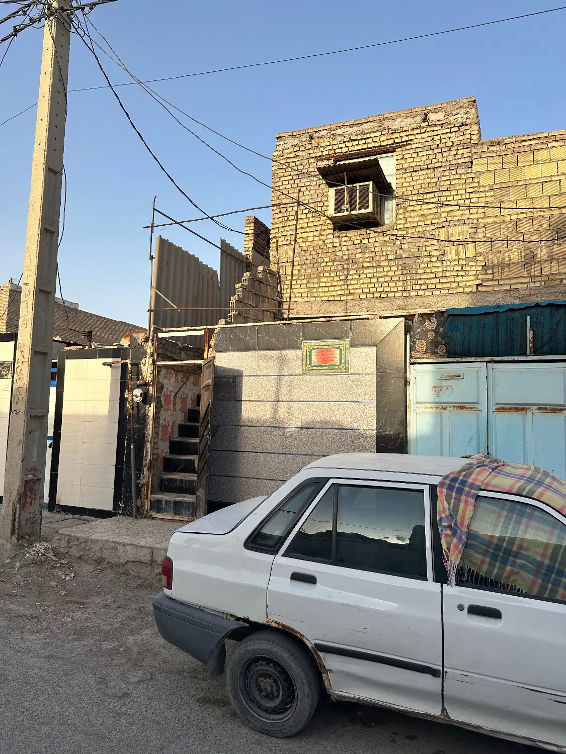 خانه کوی علوی ۱۰۰متری دو‌طبقه