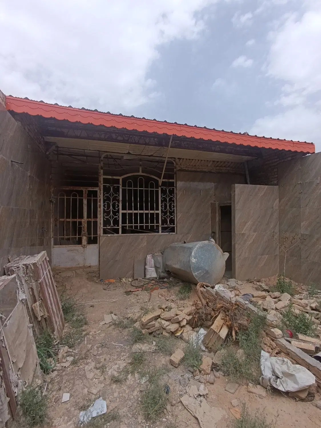 ویلایی اسکلت دوخواب ماشین رو