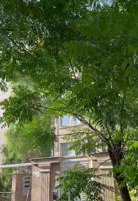 102 متر دو خواب فرصت شیرازی