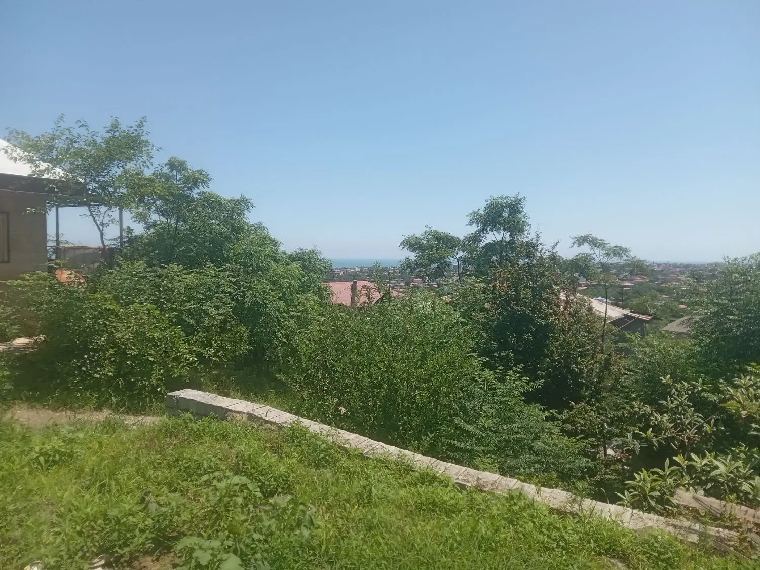 ویلا باغ و کلبه در یک زمین ۱۰۰۰متری