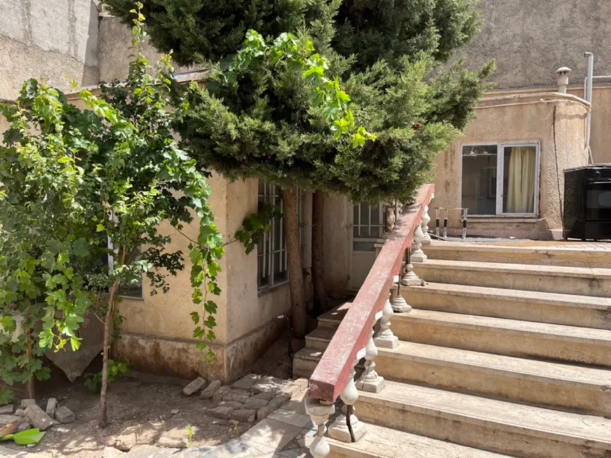 خانه کلنگی