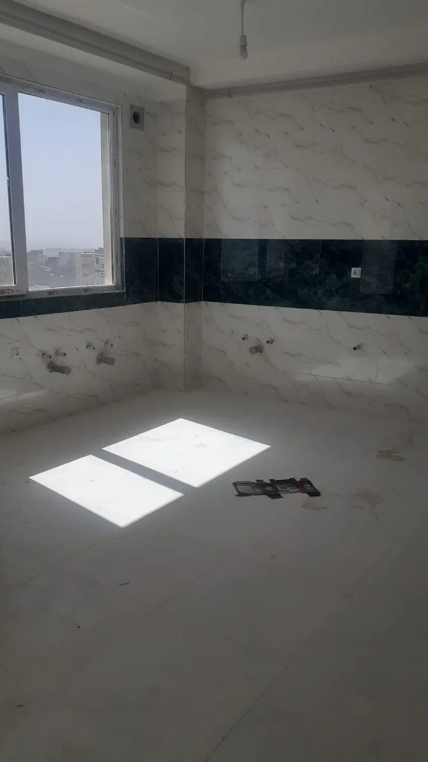 فروش آپارتمان ۱۰۰ متر شخصی ساز گلشهر فاز ۴