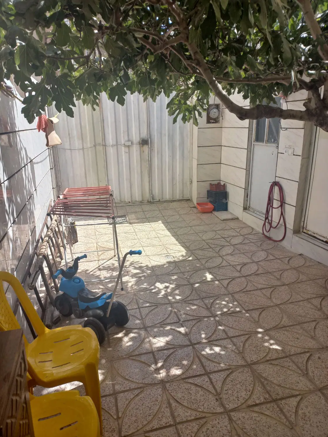 خانه ویلایی.تراکم چهار