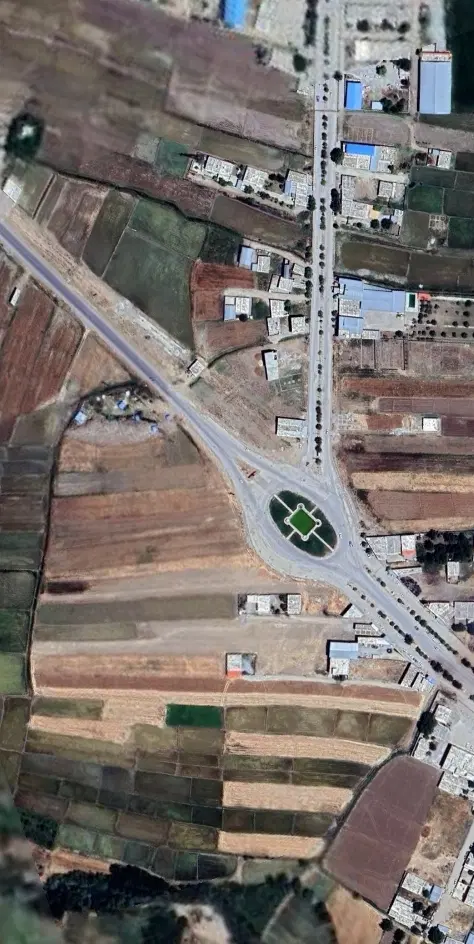 زمین بیرانشهر