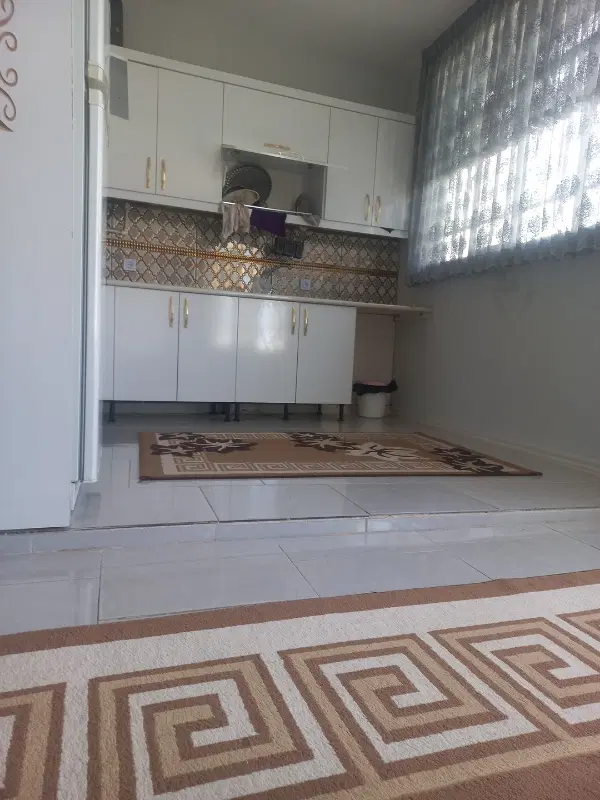 همخانه