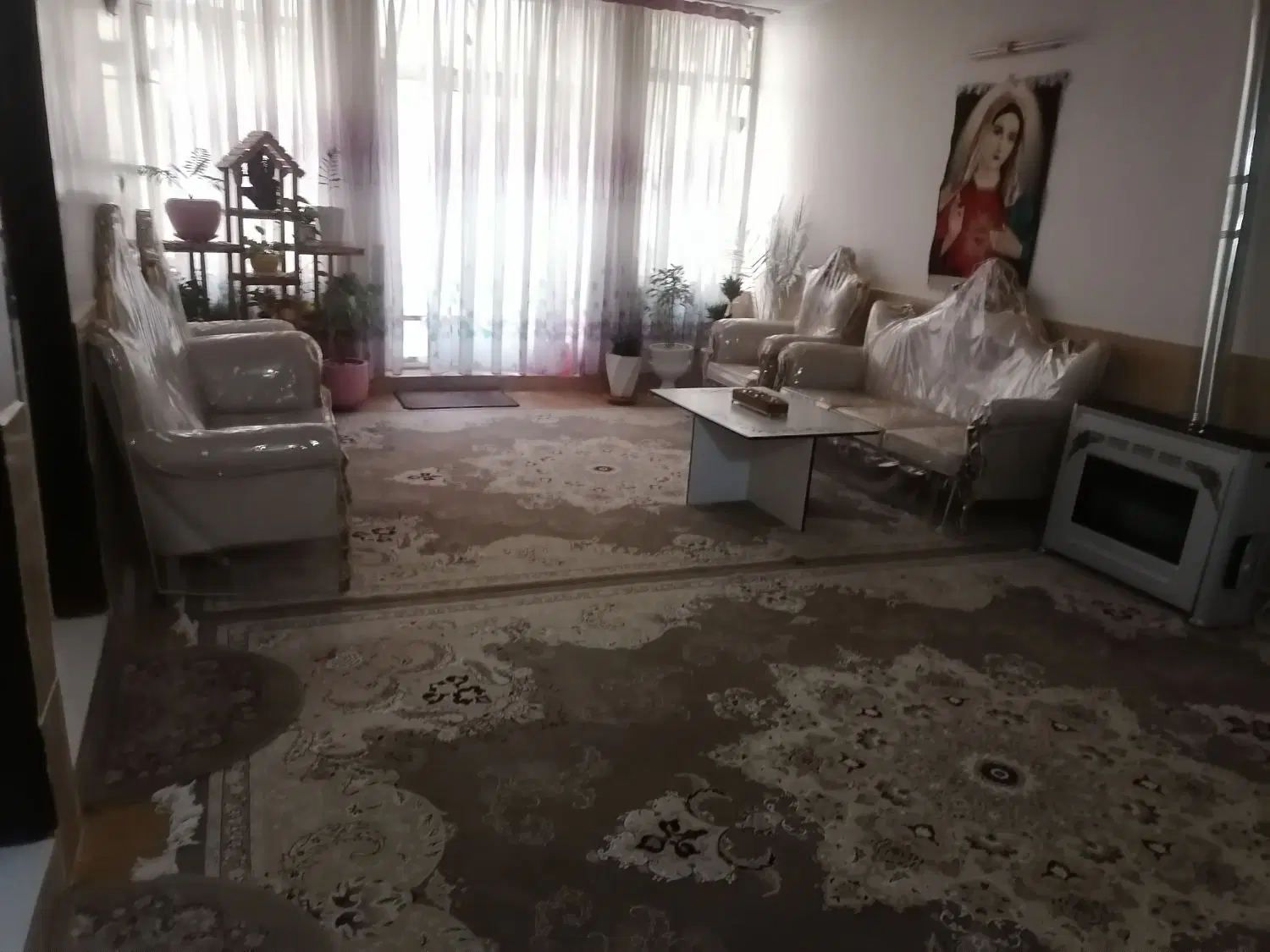 اجاره منزل مبله وباوسایل یکساله