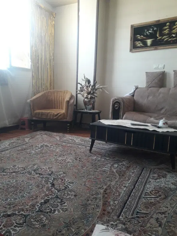 آپارتمان ۸۵متری تک واحدی