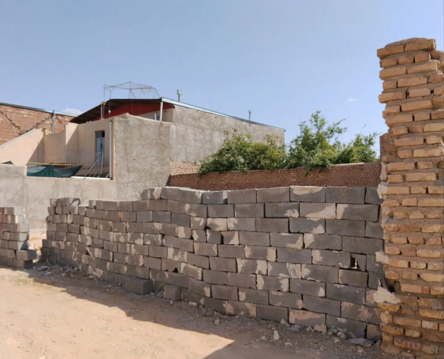 زمین سرآسیاب فرسنگی شهید احمدی ۷